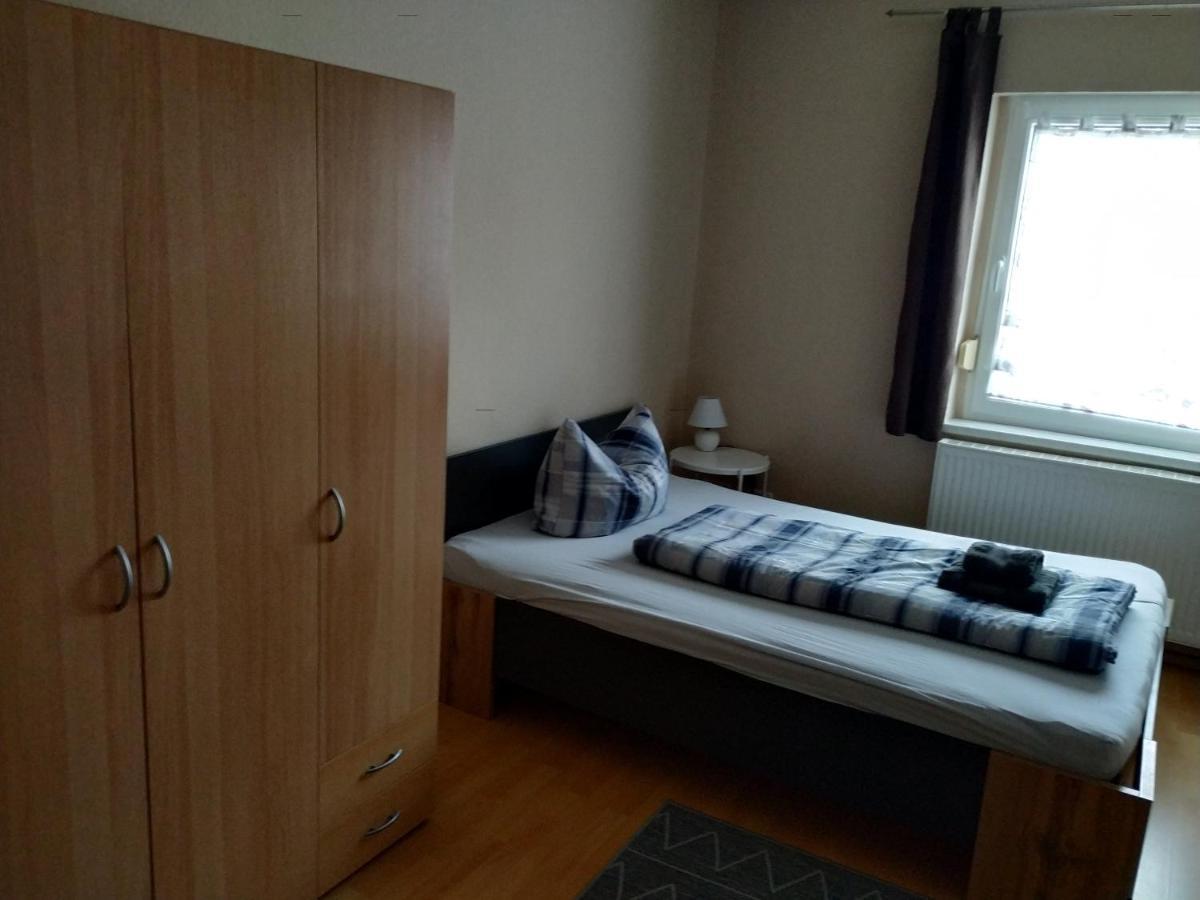 Ferienwohnung Familie Bulst Naumburg  Esterno foto