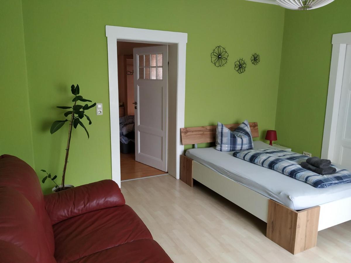 Ferienwohnung Familie Bulst Naumburg  Esterno foto